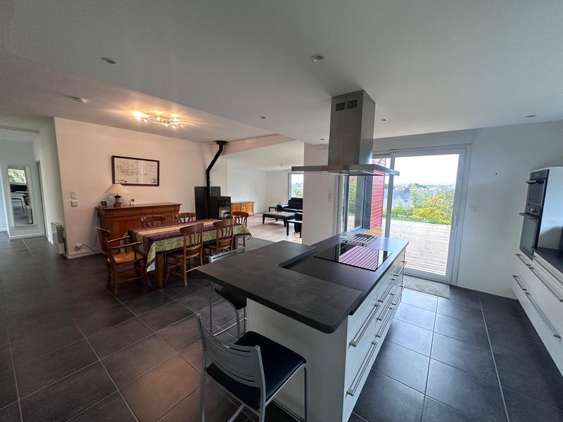 Maison - 154 m² - 4 pièces