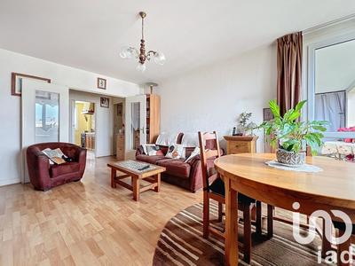 Appartement - 82 m² - 4 pièces