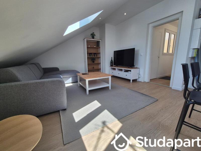 Appartement - 75 m² - 5 pièces