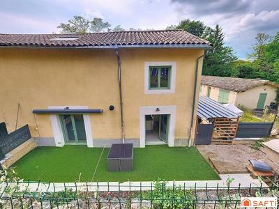 Maison - 98 m² - 4 pièces