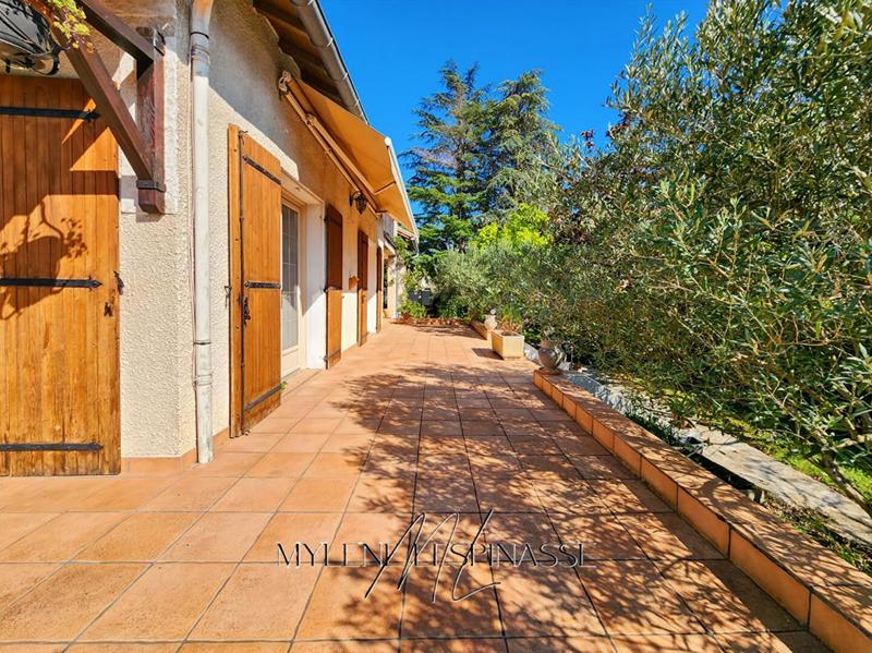 Maison - 168 m² - 4 pièces