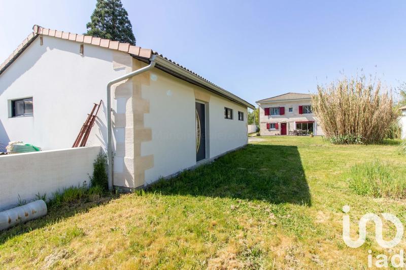 Maison - 200 m² - 7 pièces