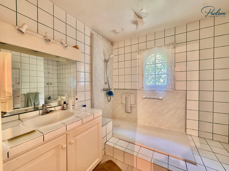 Villa - 230 m² - 7 pièces