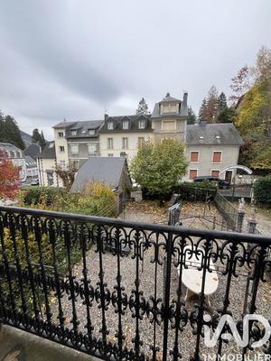 Maison - 368 m² - 15 pièces