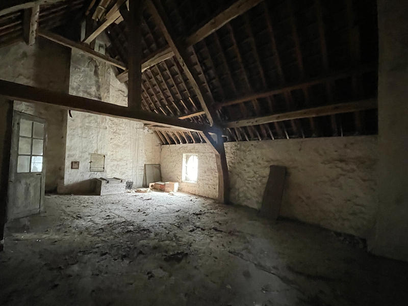 Maison - 317 m² - 13 pièces