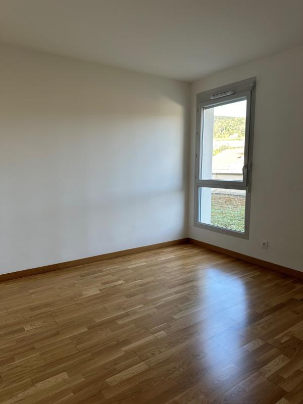 Appartement - 91 m² - 4 pièces
