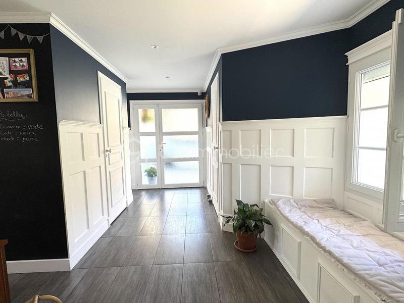 Maison en pierre - 240 m² - 8 pièces