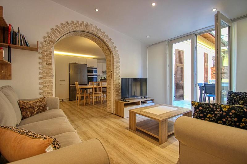 Appartement - 108 m² - 5 pièces