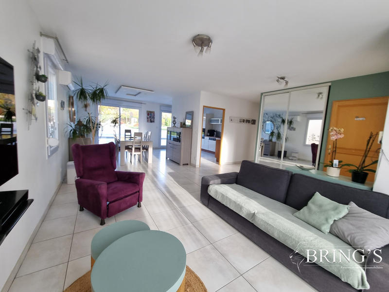 Maison - 126 m² - 5 pièces