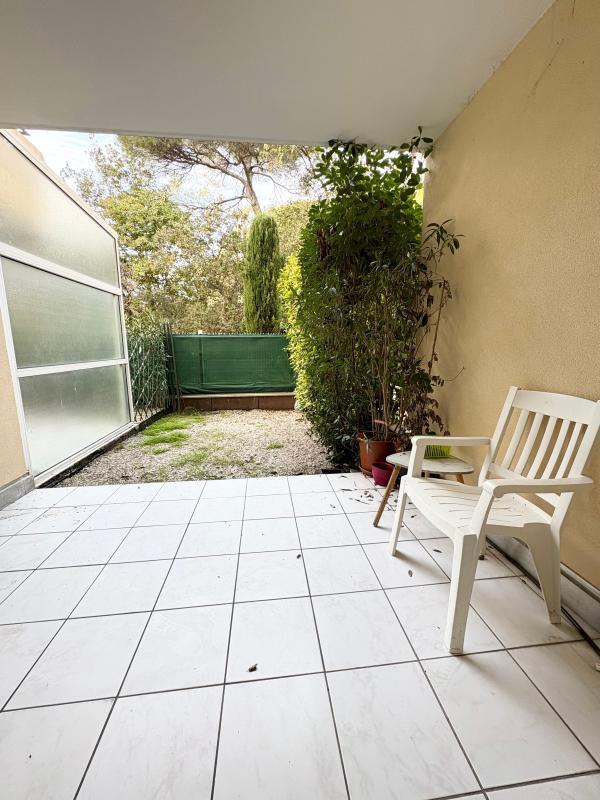 Studio - 27 m² - 2 pièces