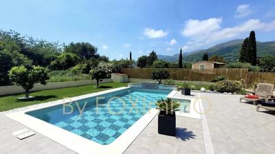 Maison - 137 m² - 5 pièces