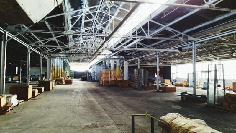 Local d'activité / Entrepôt - 6 700 m²