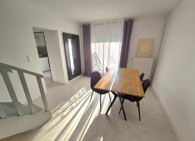 Maison - 111 m² - 6 pièces