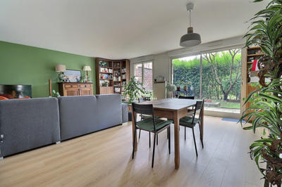 Appartement - 80 m² - 3 pièces