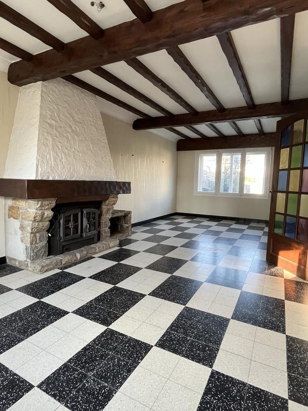 Maison traditionnelle - 84 m² - 4 pièces