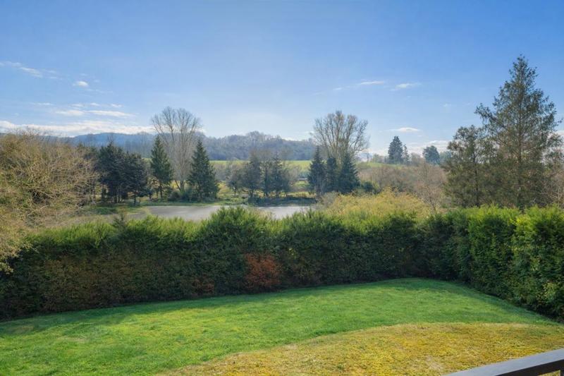 Maison - 193 m² - 6 pièces