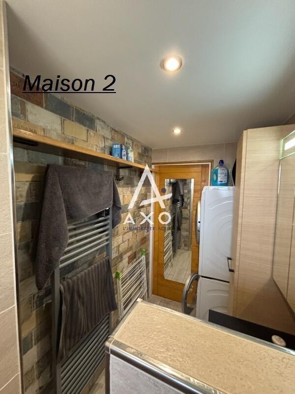 Maison - 121 m² - 6 pièces