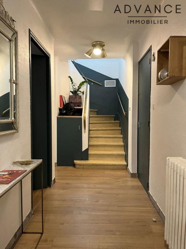 Château - 102 m² - 5 pièces