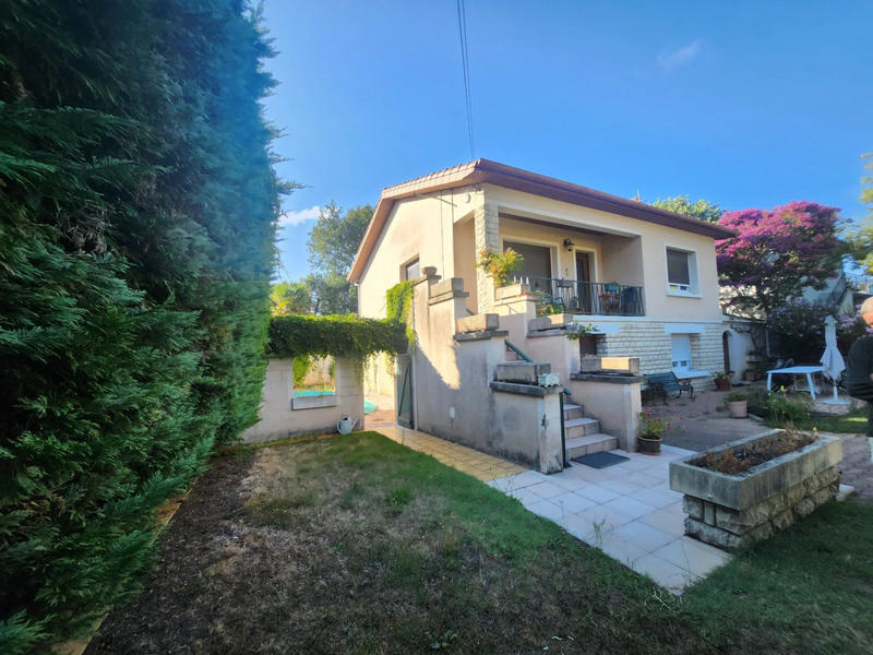 Maison - 169 m² - 7 pièces