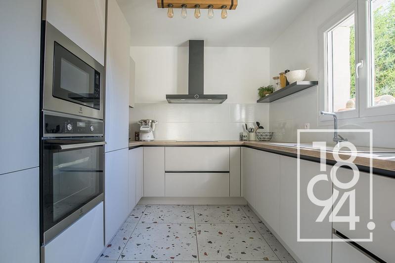 Maison - 102 m² - 5 pièces