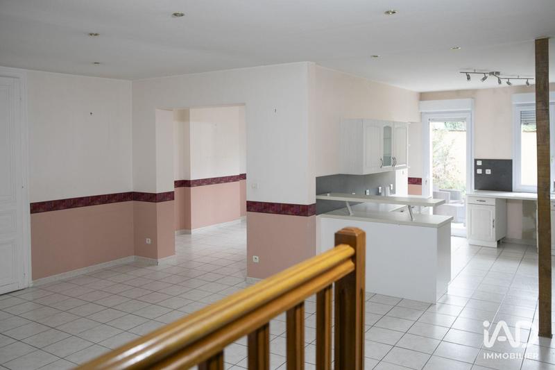 Local commercial - 269 m²