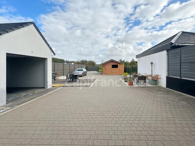 Maison - 200 m² - 5 pièces