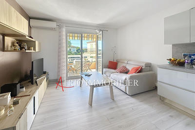 Appartement - 30 m² - 2 pièces