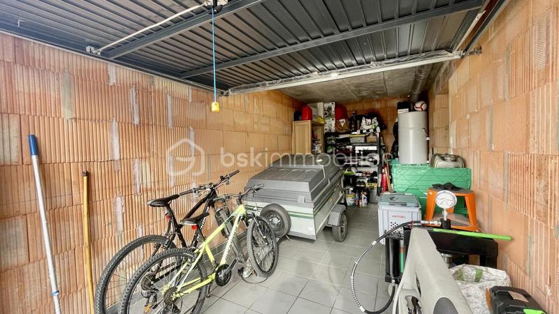 Maison traditionnelle - 92 m² - 5 pièces