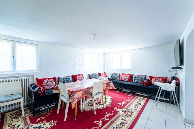 Maison - 135 m² - 6 pièces