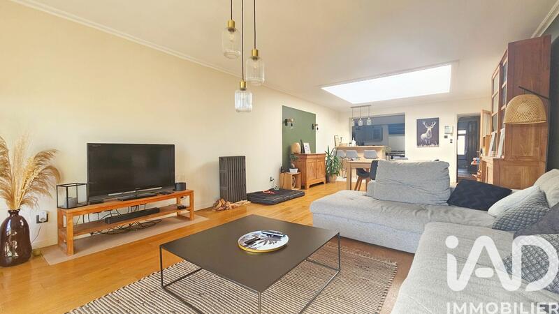 Maison de ville - 207 m² - 7 pièces