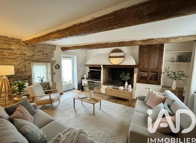 Maison de village - 100 m² - 4 pièces