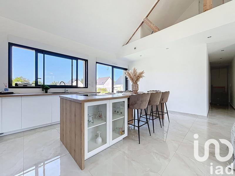 Maison - 95 m² - 5 pièces