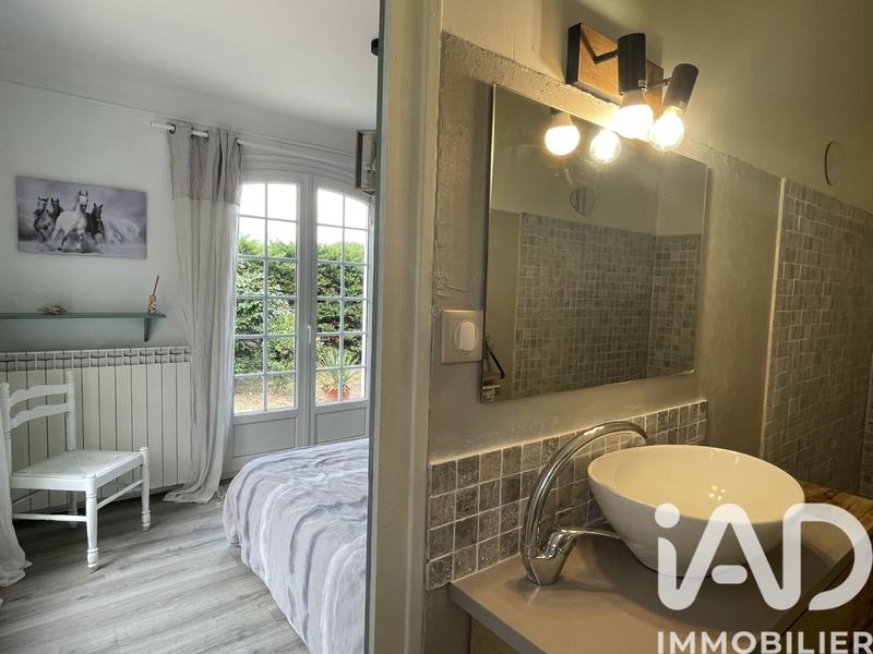 Maison - 216 m² - 8 pièces