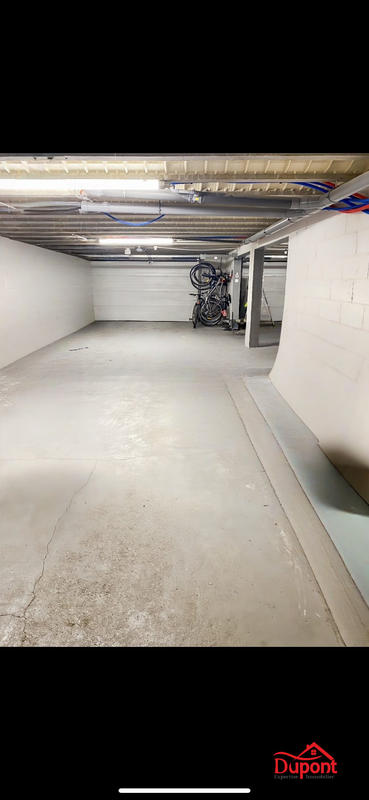 Maison - 212 m² - 6 pièces