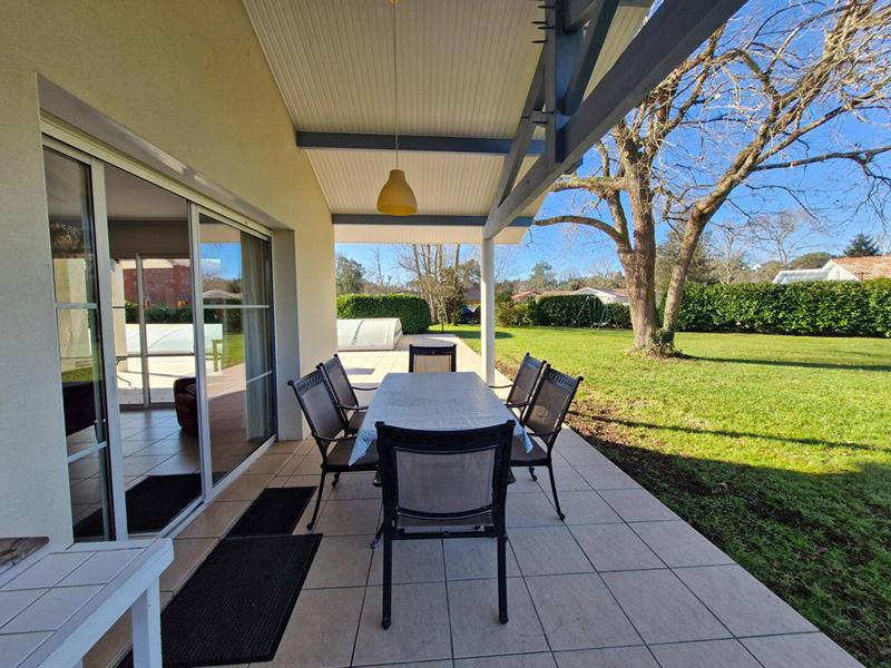 Maison - 140 m² - 5 pièces