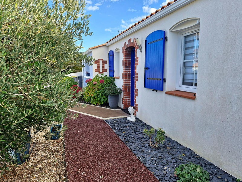 Maison - 94 m² - 4 pièces