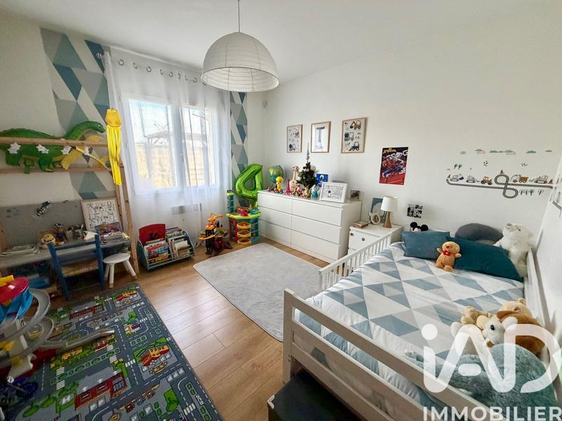 Maison - 110 m² - 5 pièces