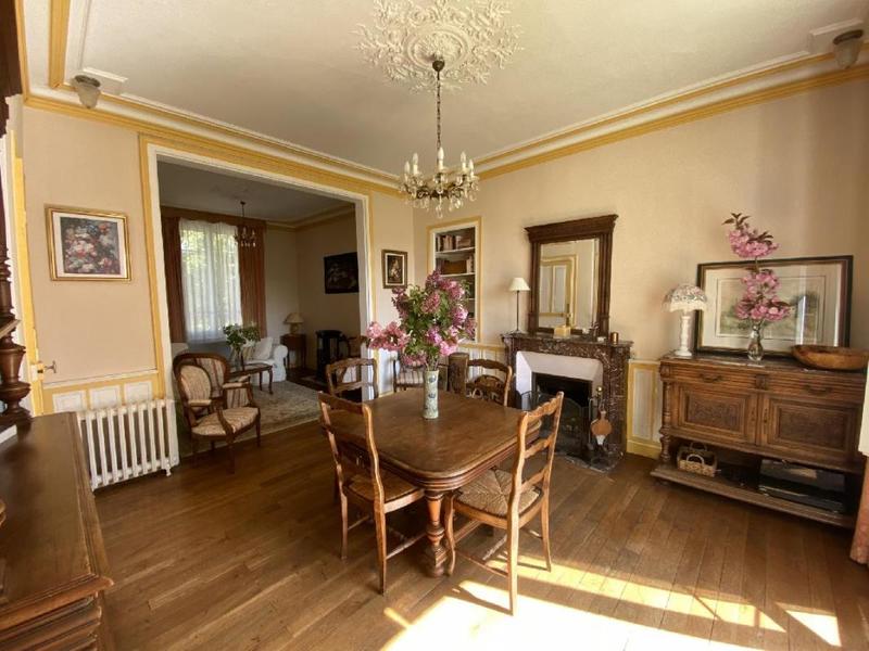 Maison - 123 m² - 7 pièces