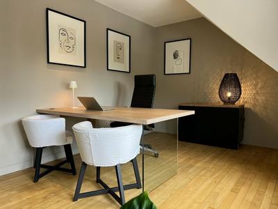 Bureau - 80 m²