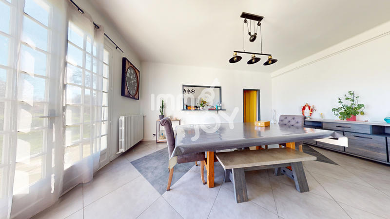 Maison - 158 m² - 6 pièces