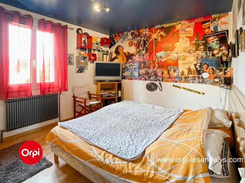 Maison - 95 m² - 5 pièces