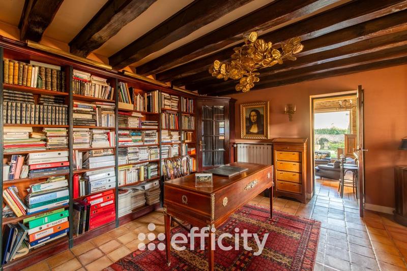 Maison - 300 m² - 7 pièces