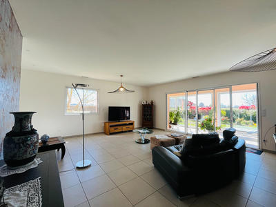 Maison - 130 m² - 4 pièces