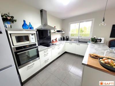 Maison - 91 m² - 5 pièces