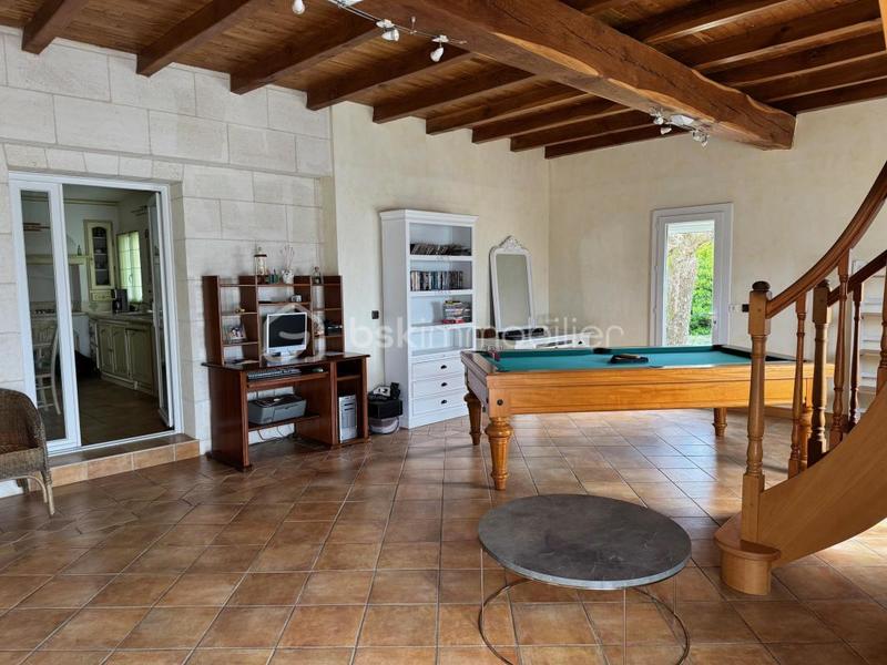 Maison - 174 m² - 7 pièces