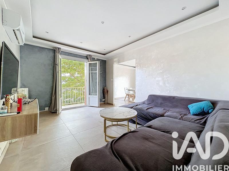 Appartement - 80 m² - 4 pièces