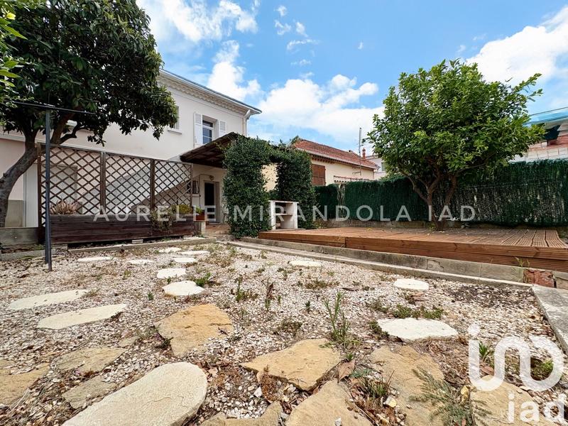 Maison - 94 m² - 5 pièces