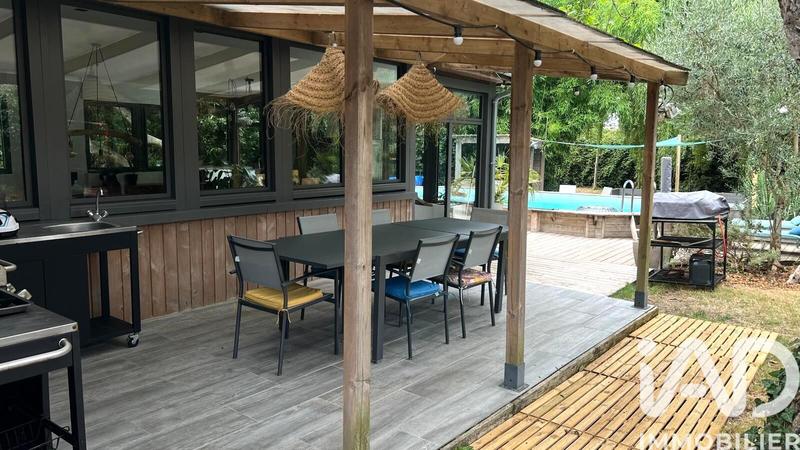 Maison - 190 m² - 6 pièces