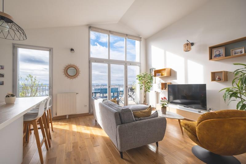 Appartement - 75 m² - 4 pièces