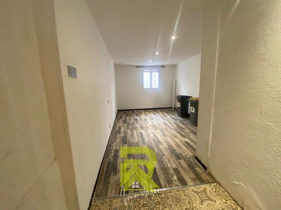 Maison de village - 90 m² - 4 pièces